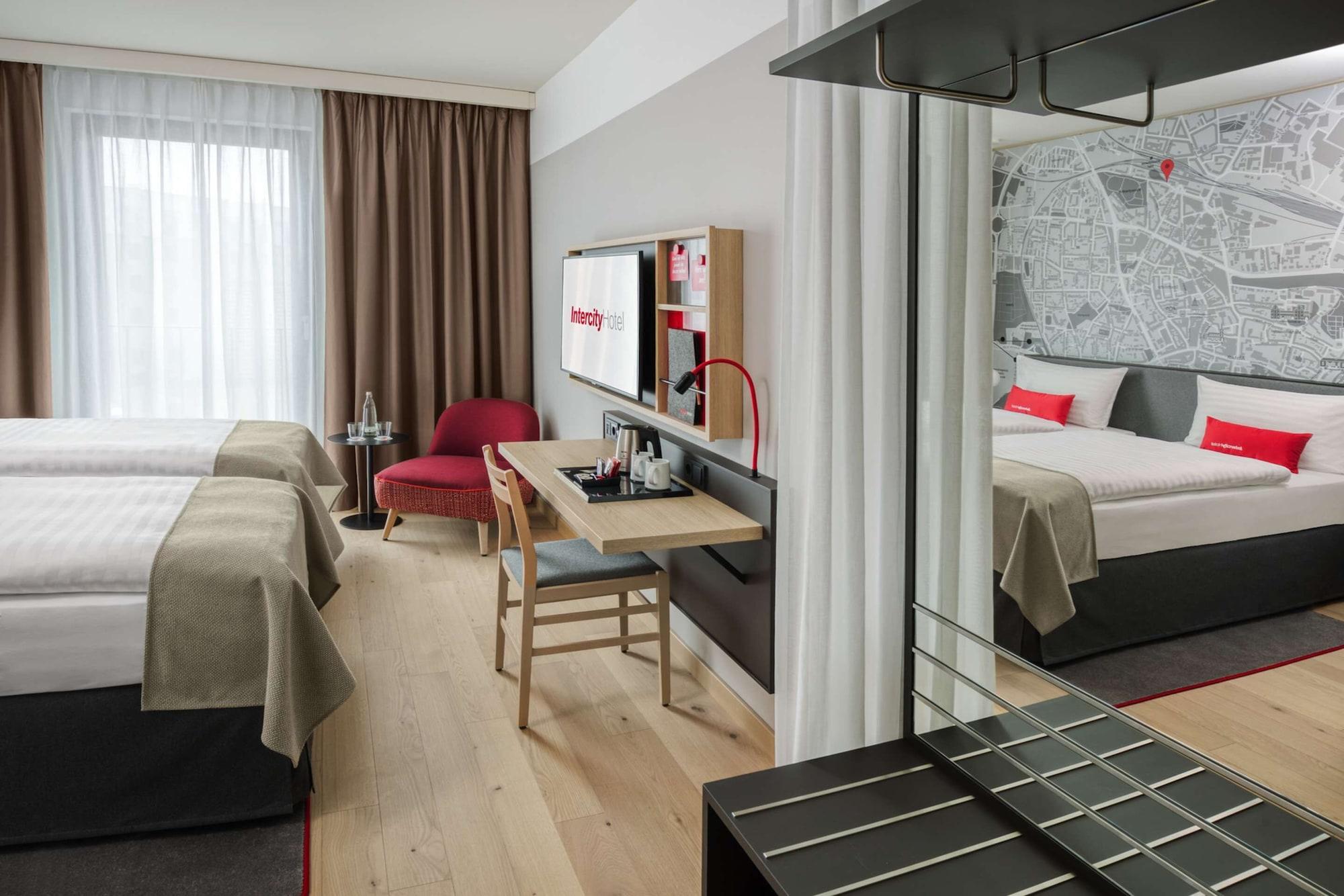 Intercityhotel Hildesheim Exterior photo